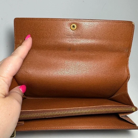 SOLD Louis Vuitton Sarah Monogram Wallet On Chain Vintage Luxury - Picture 5 of 13